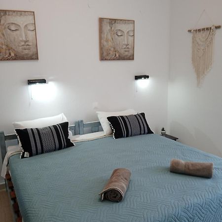 Rose Apartments Mesonghi Moraḯtika Buitenkant foto